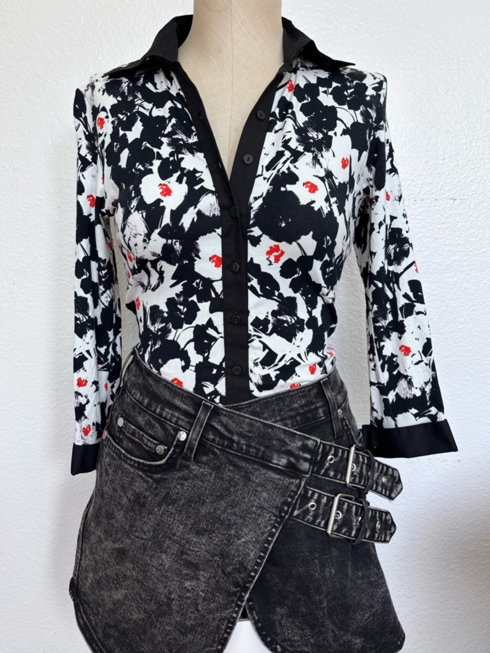 Anne Fontaine Native Floral Blouse Made in France Luxury Brand NWOT Black/White
